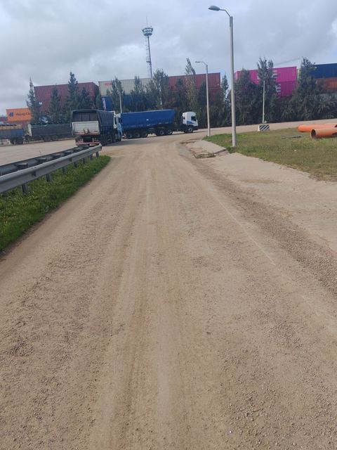 Caminería y losa en la Terminal Granelera — foto 2